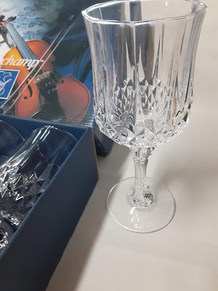 Genuine lead crystal 4 longchamp glasses (wine glasses) by Crystal